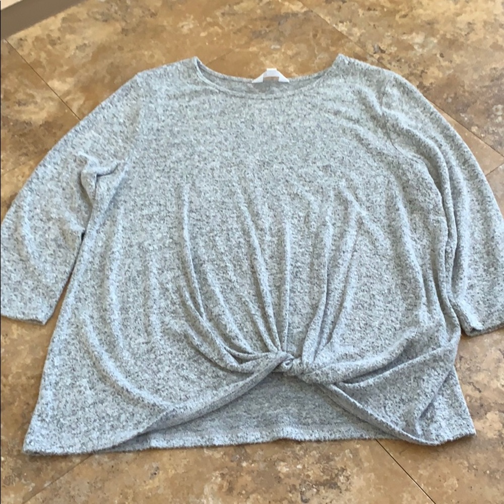 Twist hem, 3/4 sleeve top